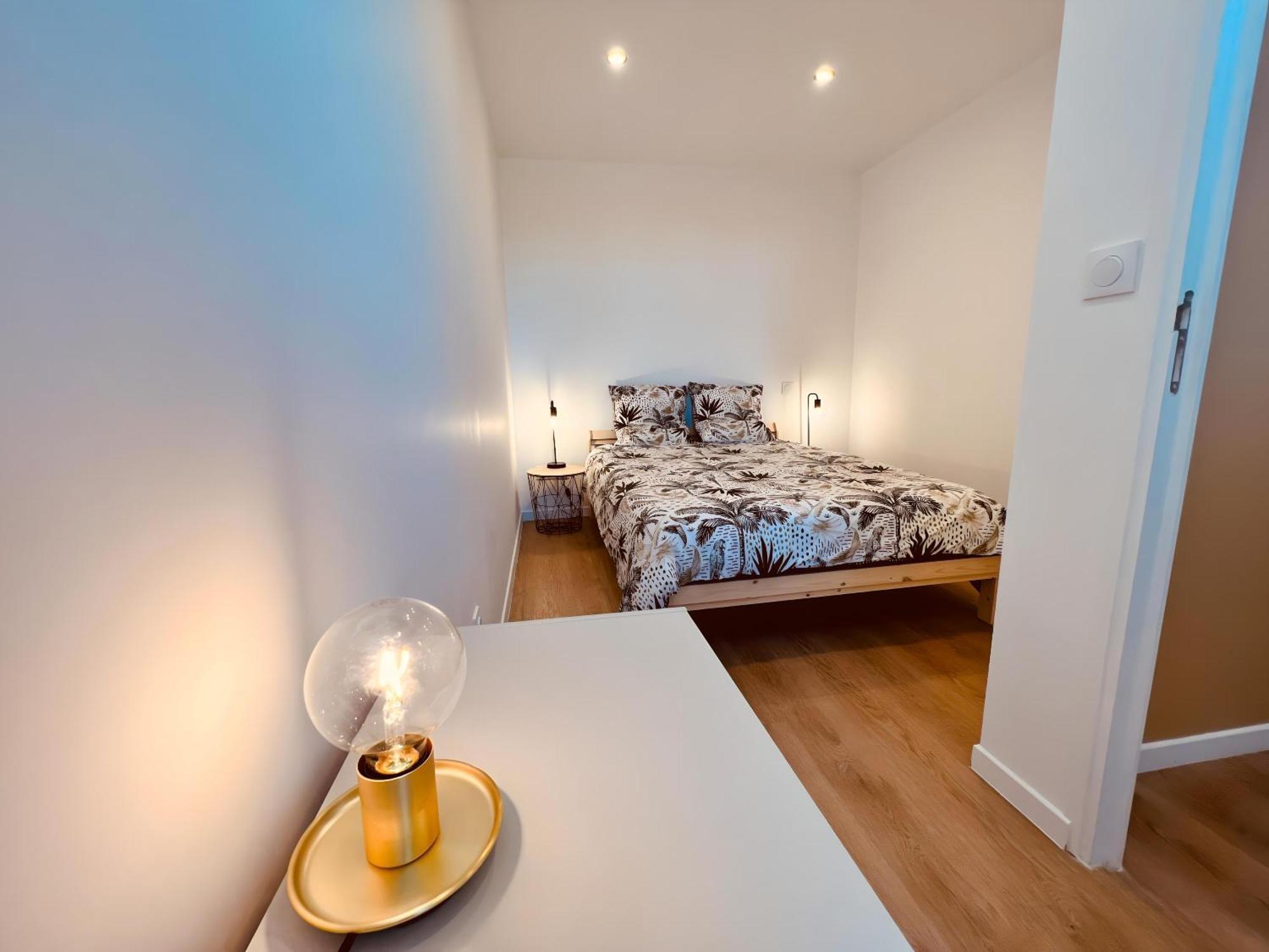 Montluçon Le Golden Garden - Home Homy מראה חיצוני תמונה